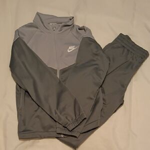 Nike Two-Tone Gray Tracksuit